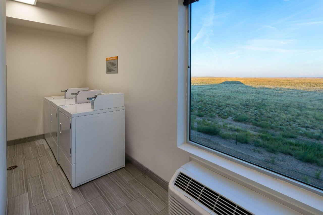 La Quinta Inn & Suites By Wyndham Holbrook Petrified Forest Dış mekan fotoğraf